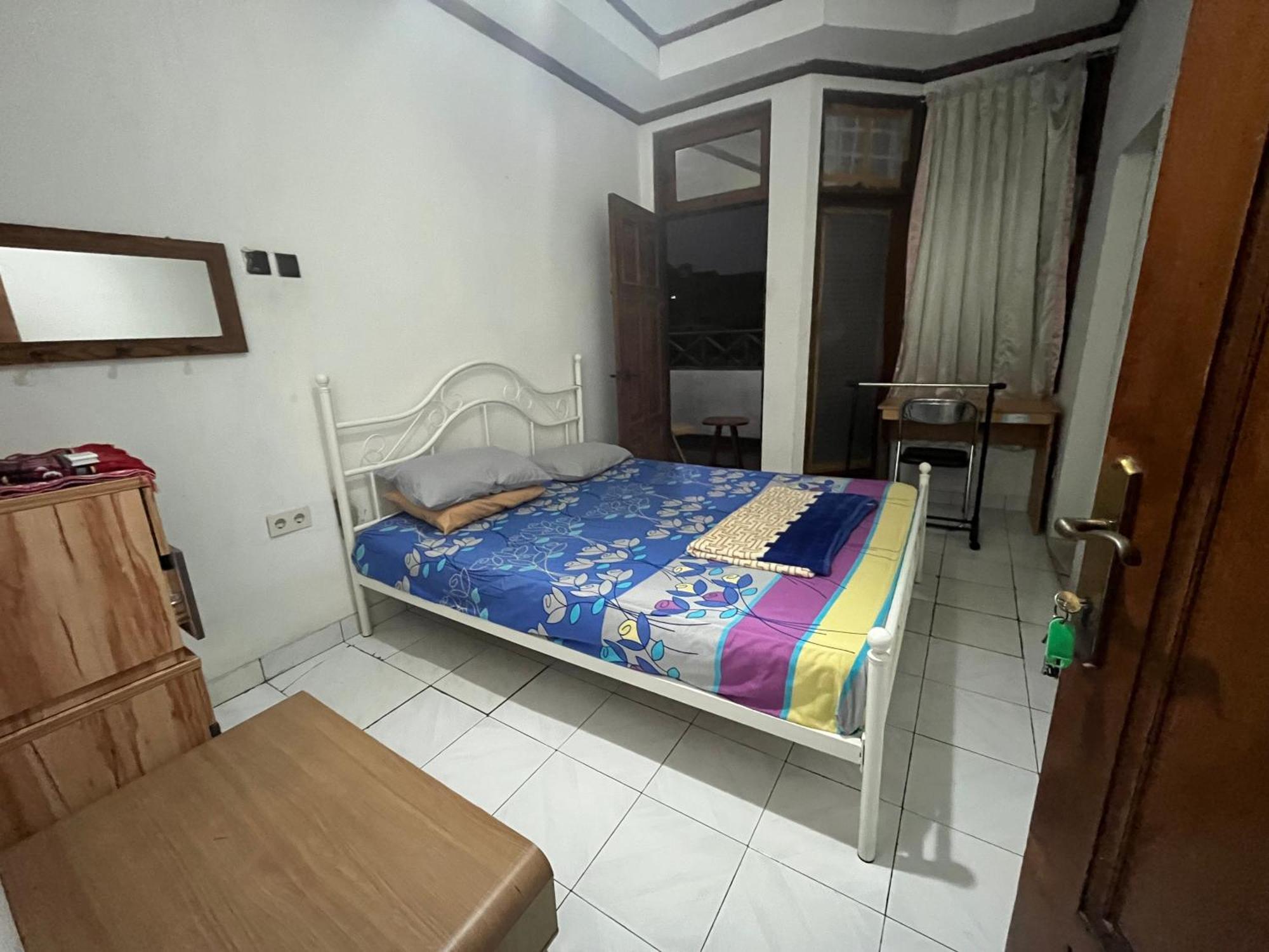 Spot On 94142 Al Fatih Residence Syariah 2 Jakarta Exteriér fotografie