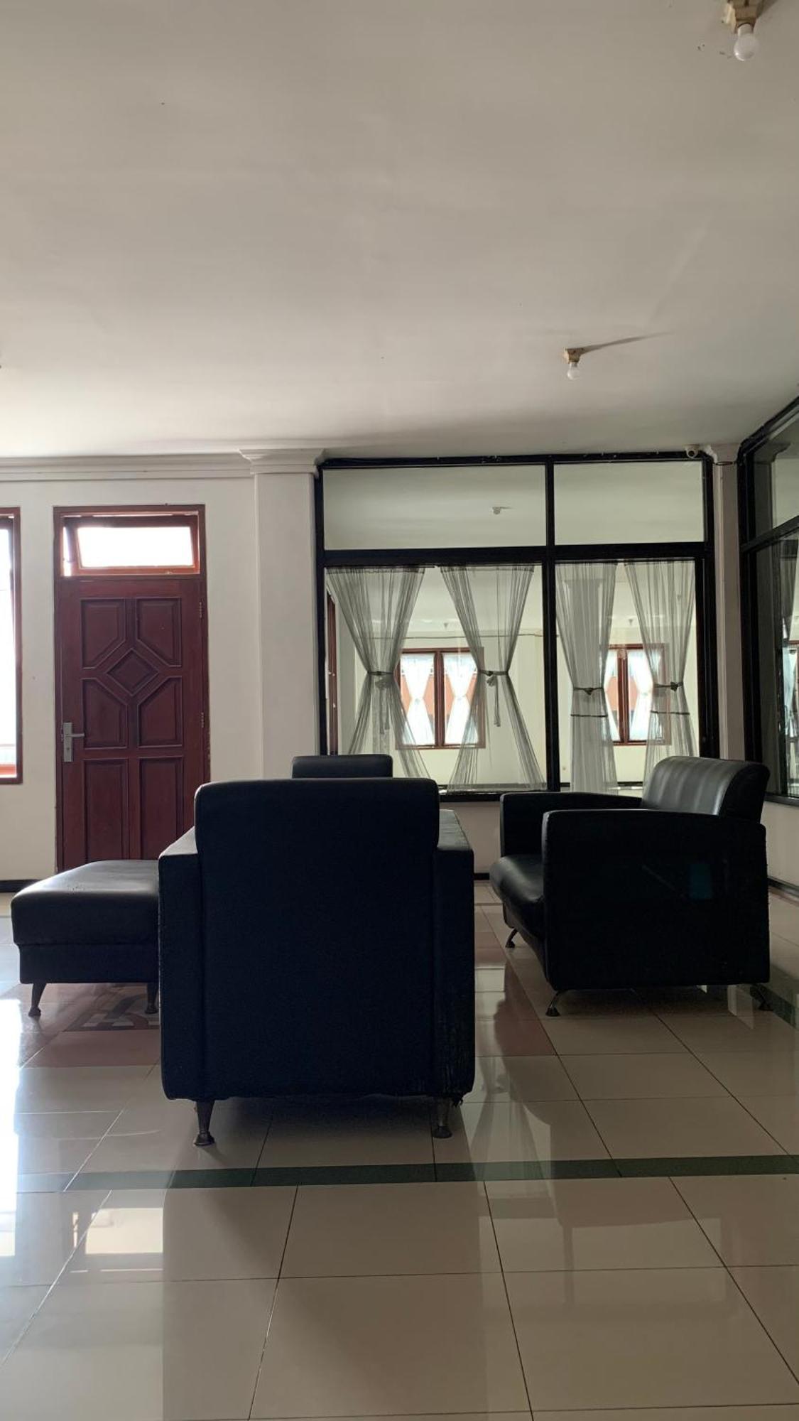 Spot On 94142 Al Fatih Residence Syariah 2 Jakarta Exteriér fotografie